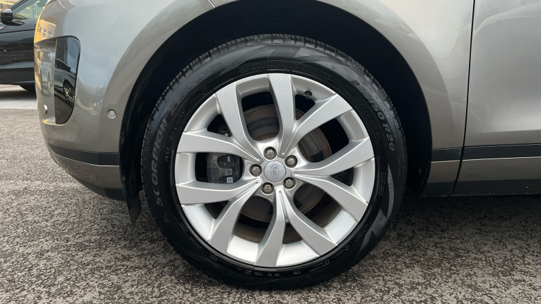 Land Rover Range Rover Evoque 2.0 D165 SE 5dr Auto Diesel Hatchback